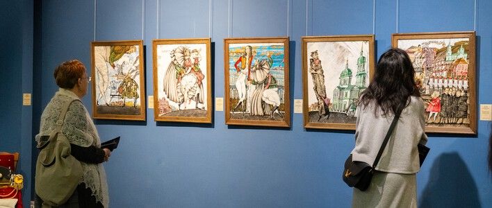 В Кирове открылась персональная выставка художника Максима Наумова «Книга»: от живописи до арт-объектов» 